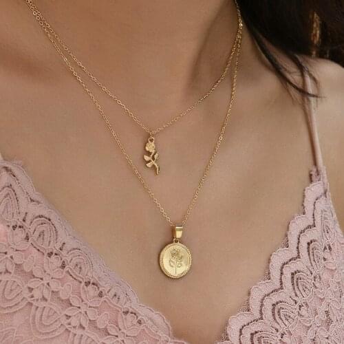 Fashion Gold Rose Flower Pendant Necklace for Women Double-layered Necklace Party Wedding Bohemian Jewelry Gifts