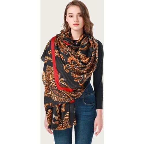 Paisley Pattern Hijab Scarf for Women Luxury Soft Shawl Wrap Autumn New Collection Large Print Foulard