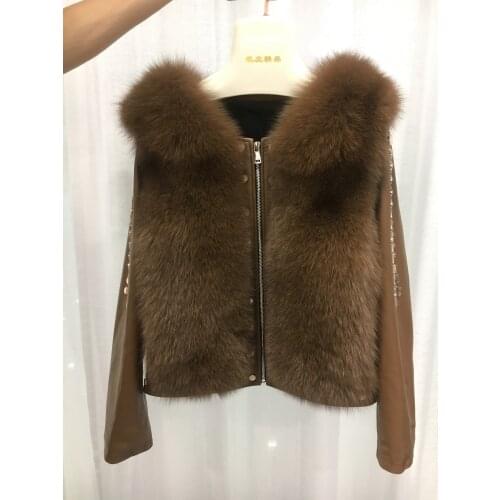 Gl20113 Womens Short Style Rivet Genuine Sheep Leather Jacket with Real Fox Fur