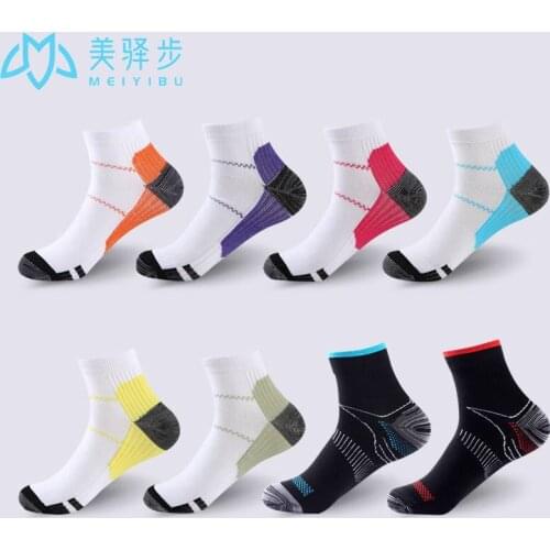 3 Pairs Per Set Ankle Compression Socks,15-20 MmHg Is Best Athletic Medical for Men & Women, Running, Flight, Travel Football