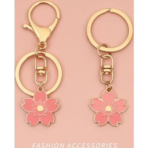 Cartoon Flower Cute Plant Car Metal Keyring Charm Bag Airpods Pendant Fashion Metal Key Chains Trinket Couple Gift Keyfob