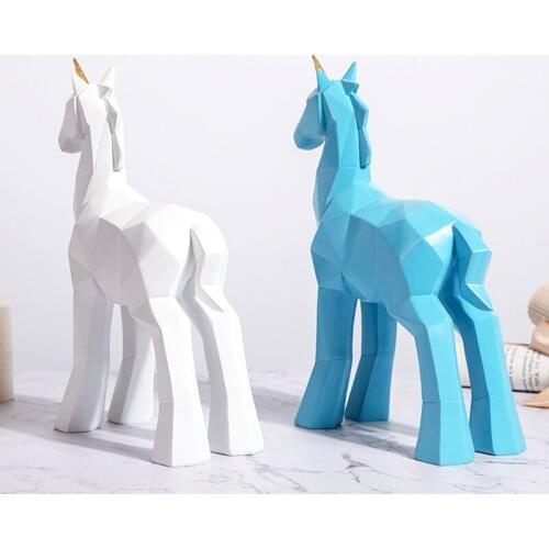 Fashion 3D Unicorn Statue Home Decoration Accessories Europe Animal Abstract Sculpture Desk Decor Living Room Decorative Statues