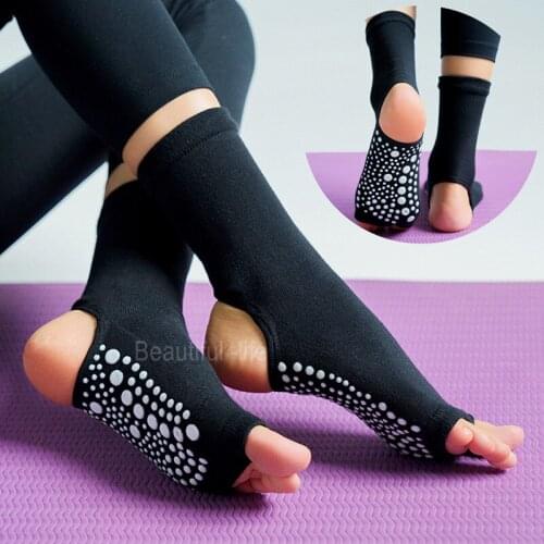Women High Quality Yoga Socks Silicone Non Slip Quick-Dry Pilates Sock Foot Heel Cotton Ventilation Ballet Dance Sports Socks