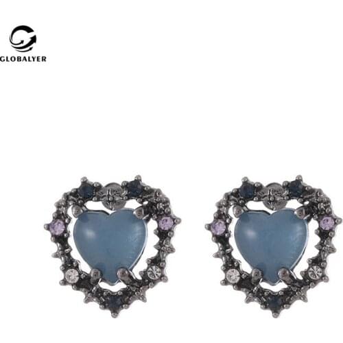 Tibetan Silver needle Retro girl rhinestone love earrings New compact and simple all-match earrings Free shipping 643