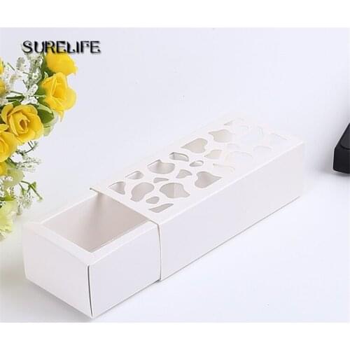 20pcs Four colors Special packaging luxury hollow baking macarons Laminating Pastry box chocolate candy box short