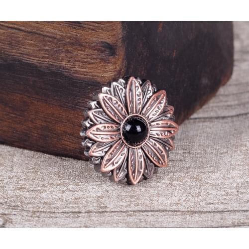 10PCs 30*30MM Flower Concho with Black Turquoise Center Antique Copper Screwback