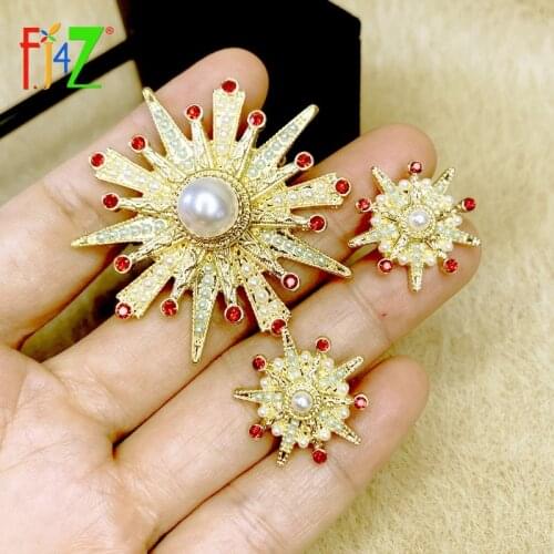 F.J4Z 2021 Trend Luxury Brooches & Earrings for Women Top Quality Rhinestone Simulated Pearl Star Light Pins Lady Gifts Dropship