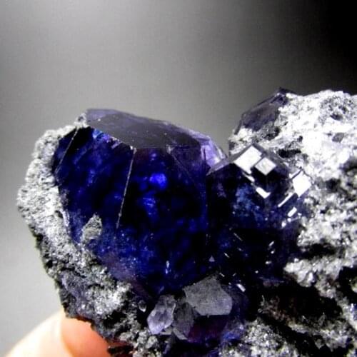 66g Royal Blue Fluorite Cluster on Matrix - crystals and stones healing Mineral specimen Home Decor feng shui decoration