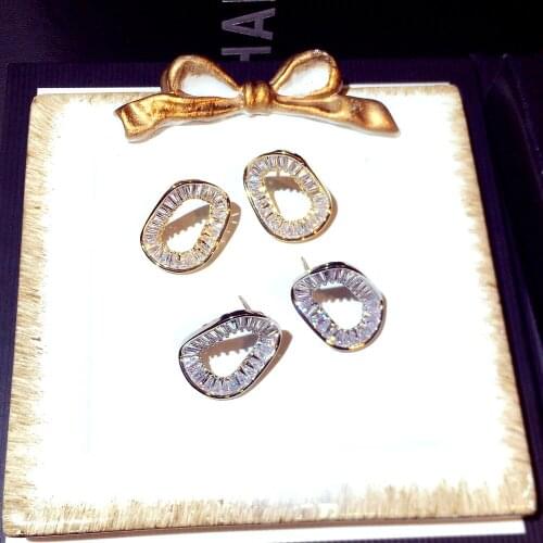 New Fashion Stud Earrings Women Geometric Rhinestone Earring High Quality Shiny Accessories Trendy Jewelry