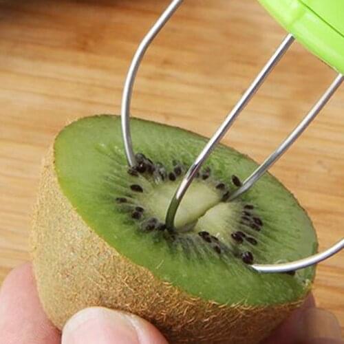 1Pc Hot Sale Mini Green Fruit Kiwi Cutter Peeler Slicer Kitchen Gadgets Tools Kiwi Peeling Tools for Pitaya Kitchen Peeler Tools