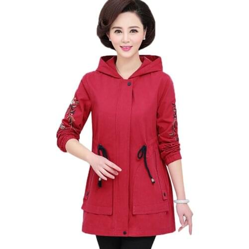 Plus Size Coat Middle-aged Elderly Women Coat New Spring Autumn Hooded Windbreaker Female Casual Jacket Tops Overcoat Outwear