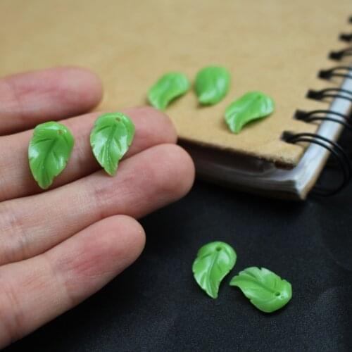 20 pieces/lot) 9mm*14.4mm*2.7mm Light Green Color Carved Artificial Coral leaf Small leaf for Jewelry making