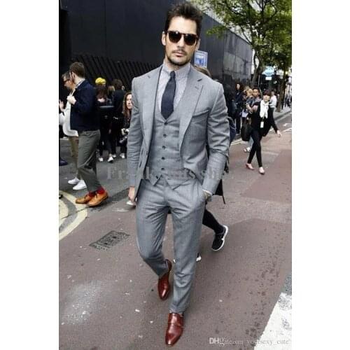 Custom Design Grey Men Wedding Tuxedos Excellent Groom Tuxedos Men Business Dinner Prom Blazer 3 Piece (Jacket+Pants+Vest+Tie)