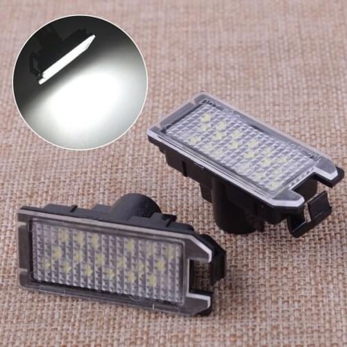 68146206AA 2Pcs 68228930AA LED License Plate Light 68228931AA fit for Fiat 500 Dodge Viper Jeep Grand Cherokee Compass Patriot