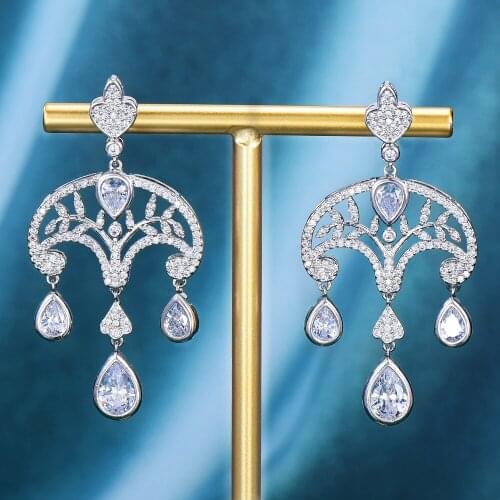 SORAMOORE Luxury Cute Original Design Shiny Earrings for Women Fine Jewelry Full CZ Bridal Wedding Earrings Jewelry GIFT 2020