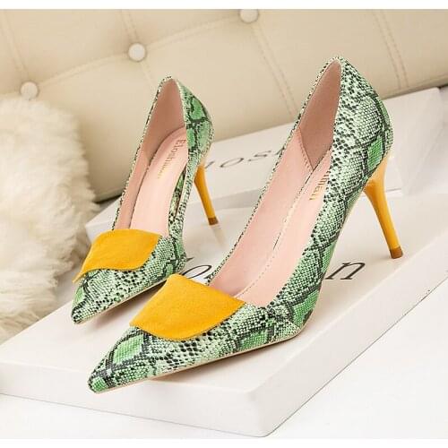 Pointed Stiletto Womens High Heel Shoes Stitching Snake Print Womens Shoes Sexy Thin High Heels Pumps Ladies Party Dress Shoes