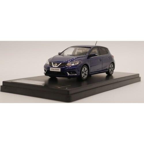 Diecast 1:43 Scale Nissan Pulsar 2015 Vehicle Alloy Car Model Metal Toy Static Ornaments Souvenir Adult Collection Display Gift