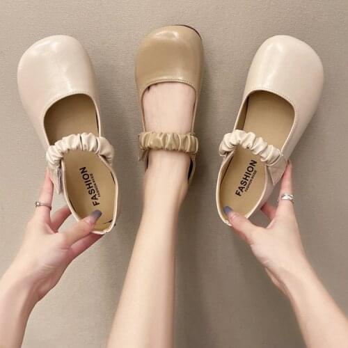 Womens shoes fashion vulcanized shoes spring and autumn PU patent leather ribbon lace bow shoe flat single shoe