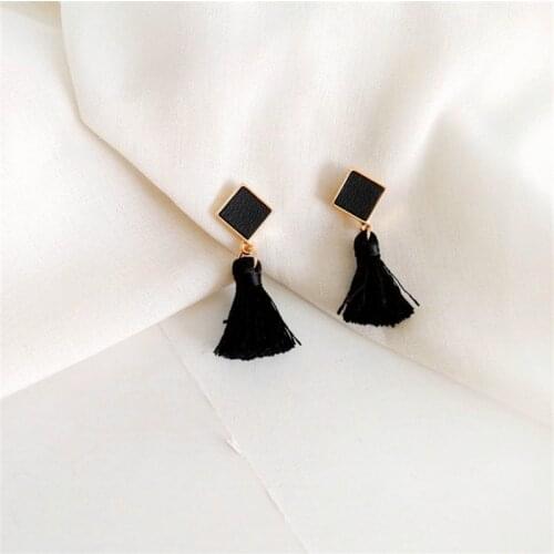Geometric tassel earrings women traditional qualitative eardrop contracted fashion girl leather black earrings Beauti eardrop