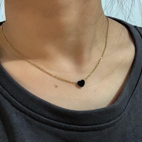 Lovely Glossy Small Black Heart Pendant Necklace Simple Stainless Steel Chain Choker Charm Necklaces