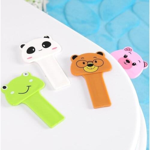 Cute Cartoon Toilet Cover Lifting Device Bathroom Toilet Lid Portable Handle Bathroom Toilet Seat Accessories