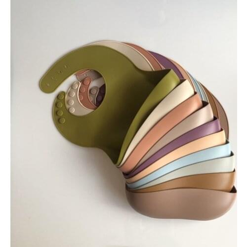 Adjustable Waterproof Dripping Baby Bibs Soft Edible Silicone Ssaliva Towel Newborn Feeding Drooling Scarf Drool for Children