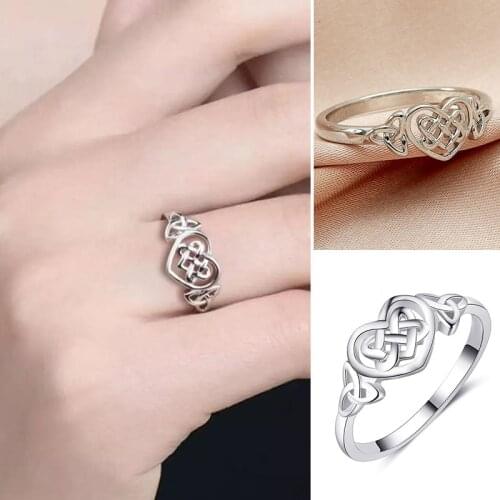 F 2 Engagement Rings