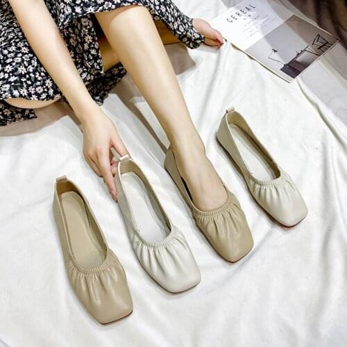 2021 New Summer Fashion Elegant Flat Loafers Womens Shoes Gold Metal Slip On Female Wedding Party Office Soft Leather Pumps