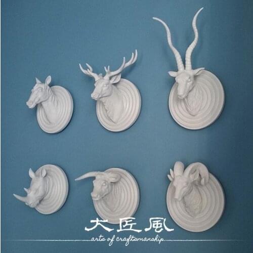 A big wind horn wall design creative country Home Furnishing beast head sculpture animal antlers living room wall decoration