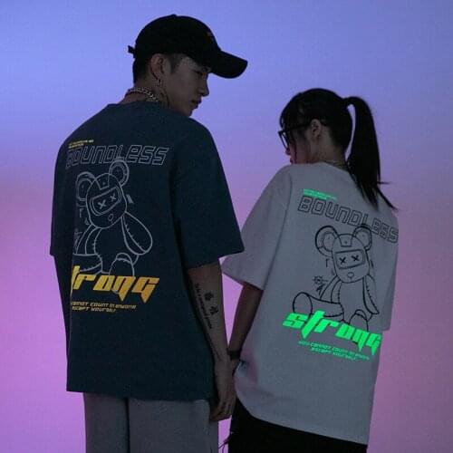 Mens 2021 summer new doll bear short sleeve T-shirt mens glow-in-the-dark print Instagram trend shirt