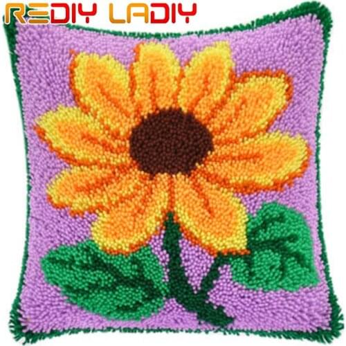 Latch Hook Cushion Daisy Rose Flowers Pillow Case Crochet Hobby & Crafts DIY Yarn for Embroidery Cushion Cover Sofa Bed Pillow