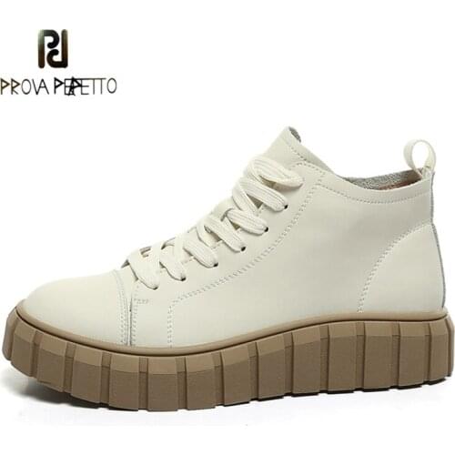 Autumn 2021 Fashion New Cowhide Breathable Thick-soled Cross-lace Casual High-top Sports Sneakers Fashion All-match White Shoes