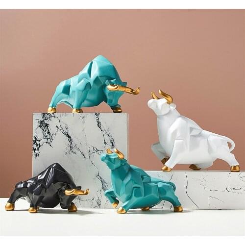Nordic Resin Cattle Shape Ornaments Home Desktop Decorations Porcelain Animal Figurine Bull Miniatures Home Decor Animal Model
