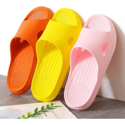 Slippers Womens Indoor Non-slip Comfortable Home Bathroom Bathing Soft Bottom Mute Couple Summer Mens Sandals And Slippers