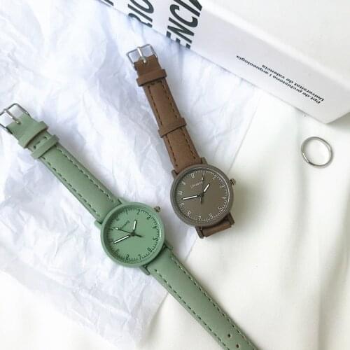 Vintage Leather Simple Women Watches Ulzzang Brand Fashion Quartz Watch Qualities Ladies Wristwatches Retro Casual Female Clock