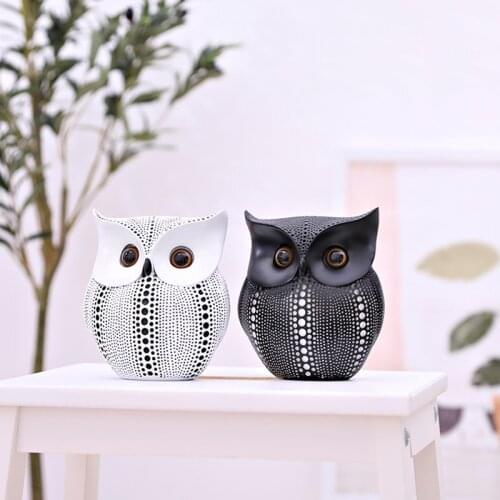Minimalist Craft White Black Owls Animal Figurines Resin Miniatures Home Decoration Living Room Ornaments Crafts Nordic Style