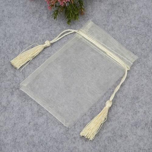 1pcs 15 * 28cm 10 * 15cm Beige Tassel Mouth Drawstring Yarn Bag Gift Jewelry Package Wedding Christmas Party Bag