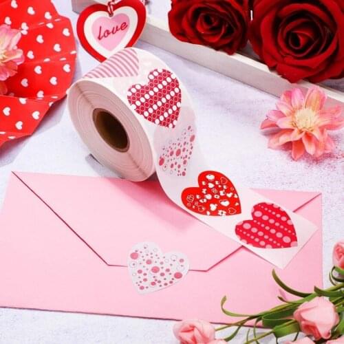 500pcs/roll Valentines Day Heart Stickers Heart-Shaped Love Stickers Labels for Wedding Party Accessories Favor Packing Sticker