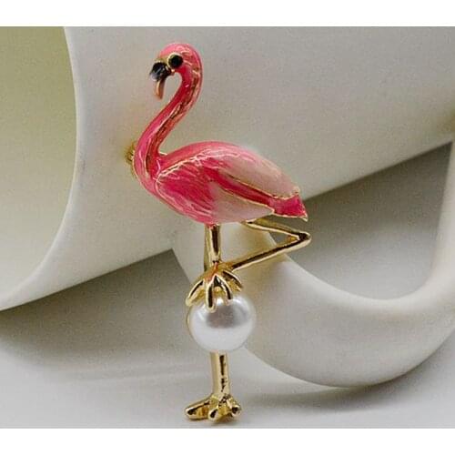 2018 new species of animal powder, imitation pearls, and womens brooches