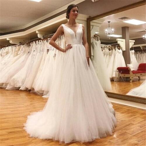Double V Neck Wedding Dresses 2021 Tulle Backless Bride Dress Sleeveless Simple Beach vestido de noiva