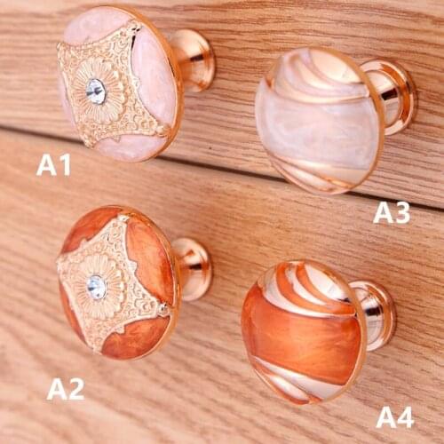 Modern simple fashion rose golden furniture knobs amber drawer cabinet dresser knobs pulls handles glass crystal knobs