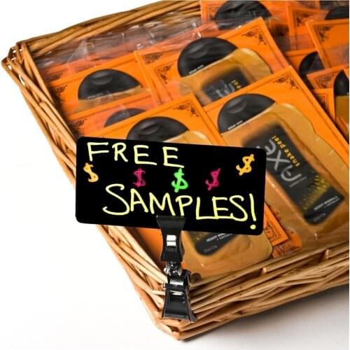 Clip-on Deli 5-1/8" Black Pvc Tags Sign Holder Clip for Wet Erase, Rectangular, 4.5-in Clip