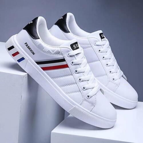 2021 Men Shoes Flat Summer Breathable Running Shoes Light Casual Shoes Male Tenis Masculino Sneakers White Business Travel Shoes