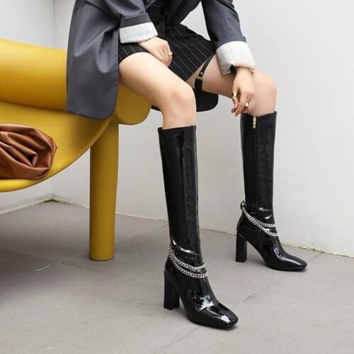 Fashion Square Toe Knee High Boots Kendall Style Women Motorcyle Boots Autumn Winter Warm Patent Leather High Heels Chain Shoes