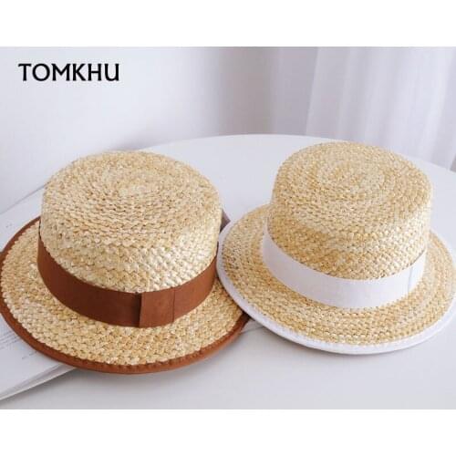2020 Spring Summer New Natural Straw Sun Hat Black White Ribbon Flat Top Lady Beach Hats Holiday Street Shot Fedoras Derby Hat