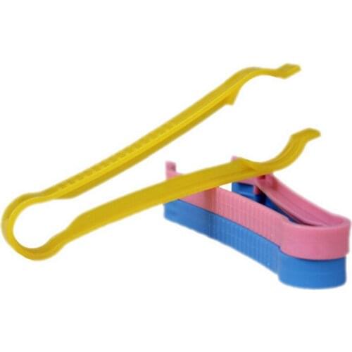 New 18cm Colorful Baby Bottle Tongs Feeder Feeding Milk Bottle Clamp Skid Bottle Clips Anti-slip Sterilized Forceps Color Random