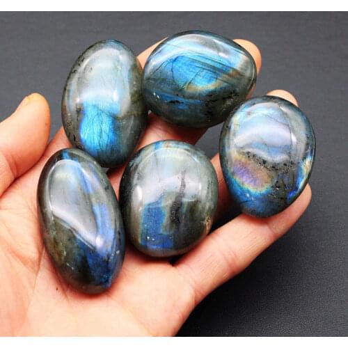 Natural Labradorite Quartz Crystal Stone Runes Collection And Minerals Reiki Healing Home Decoration For Sale 1pcs