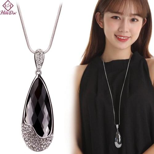 Heeda Japan Korean Graceful Joker Big Crystal Pendant Necklace Kpop Simple Snake Sweater Chain Women Autumn Winter Neck Jewelry