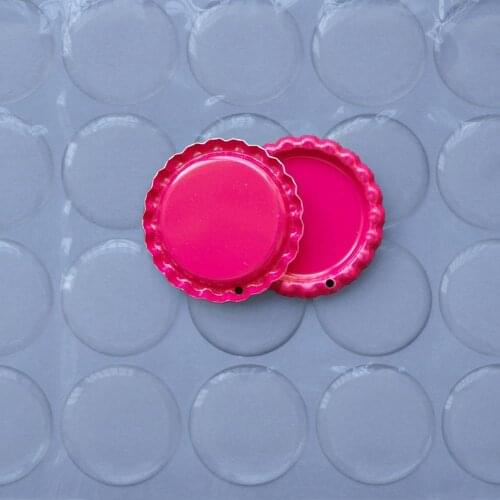 80pcs mixed 16 Colors Both Side Colore 1'' Flattened Bottle Caps With Hole & 80pcs Clear Round Epoxy Sticker for Diy Pendants