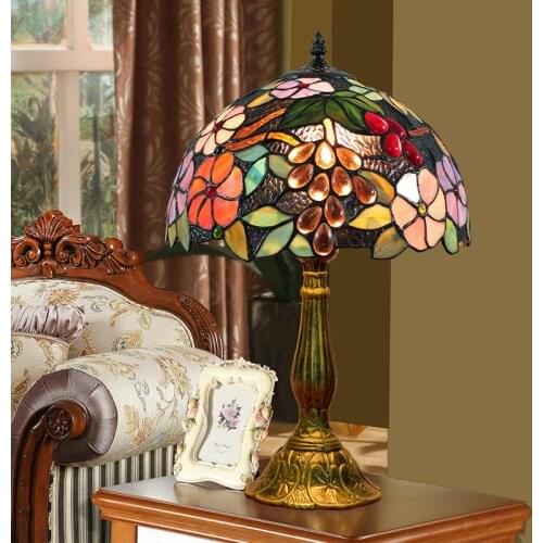 European Creative Tiffany Stained Glass Living Room Dining Room Bedroom Bedside Lamp Bar Pastoral Grape fu gu deng
